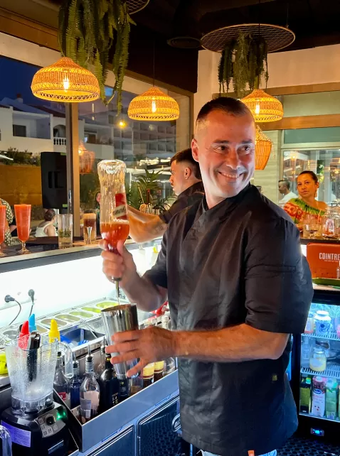 Eduardo Alonso, World Champion Bartender at Eden Cocktail and Gin Club